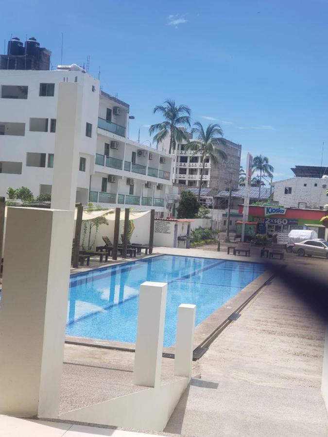 Hotel Malaki Los Ayala Zewnętrze zdjęcie